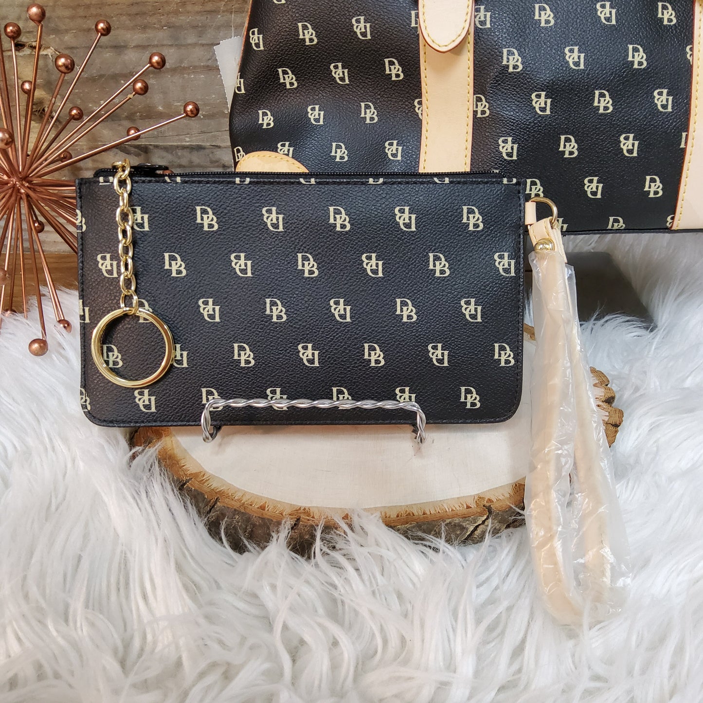 Dooney & Bourke Handbag Set