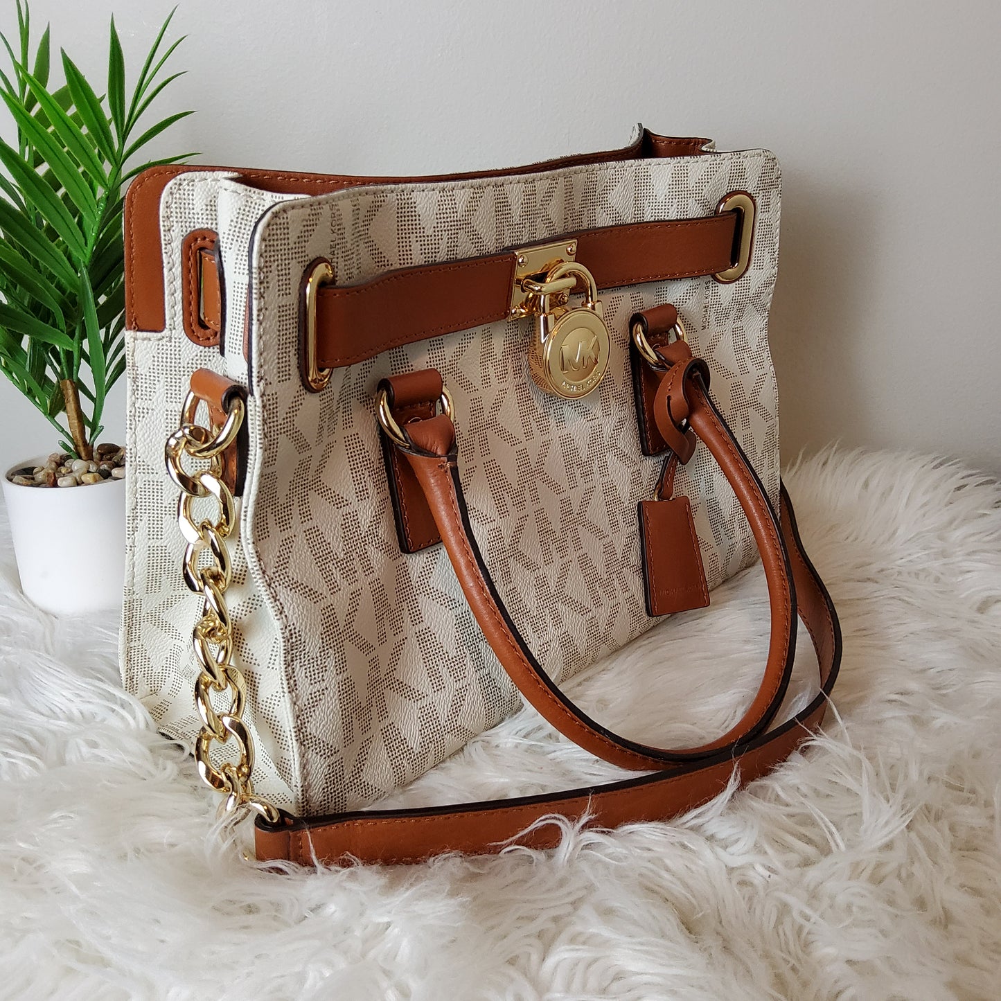 Michael Kors Hamilton Logo Chain Tote