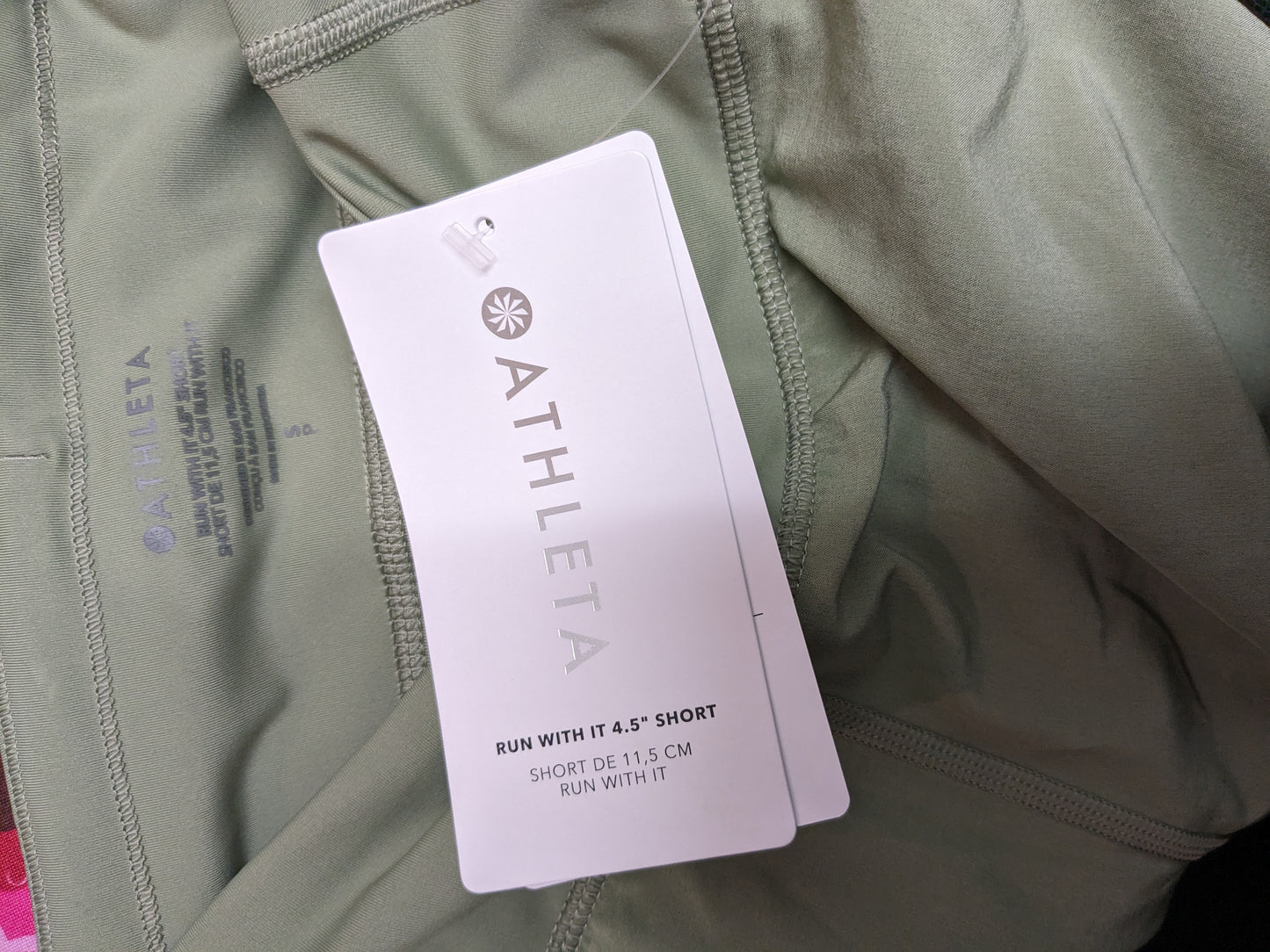 Athleta Run With It Shorts Sz S