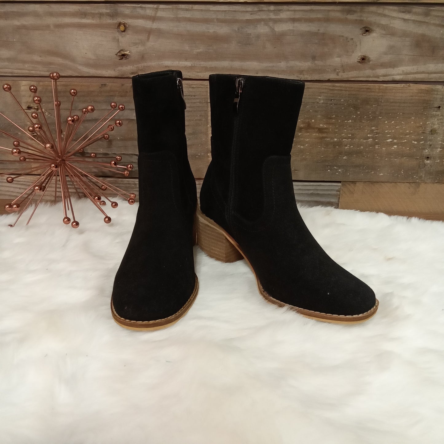 Mis-Jes Black Suede Boots Sz 6