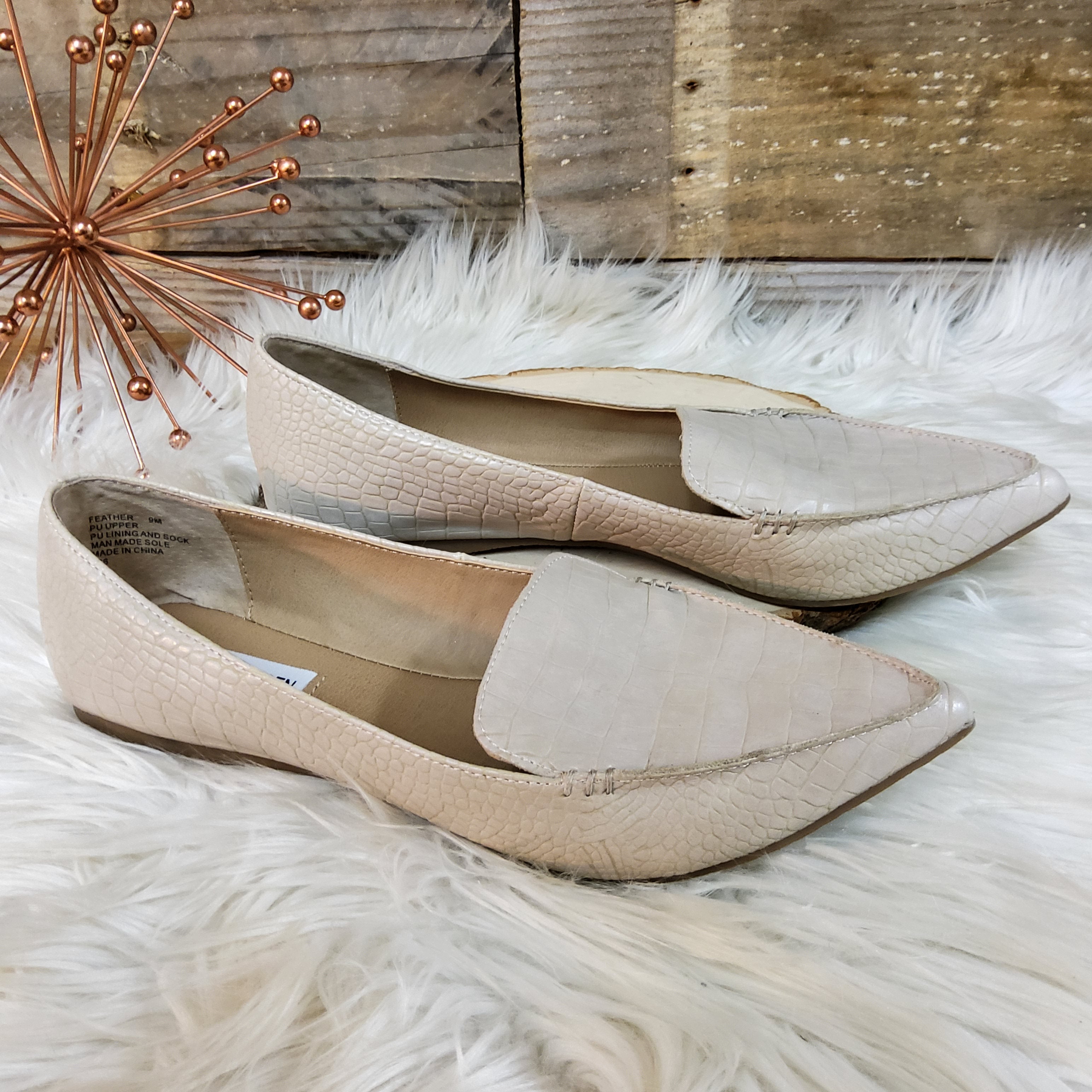 Steve Madden Leather Flats Plucked Consignment Boutique