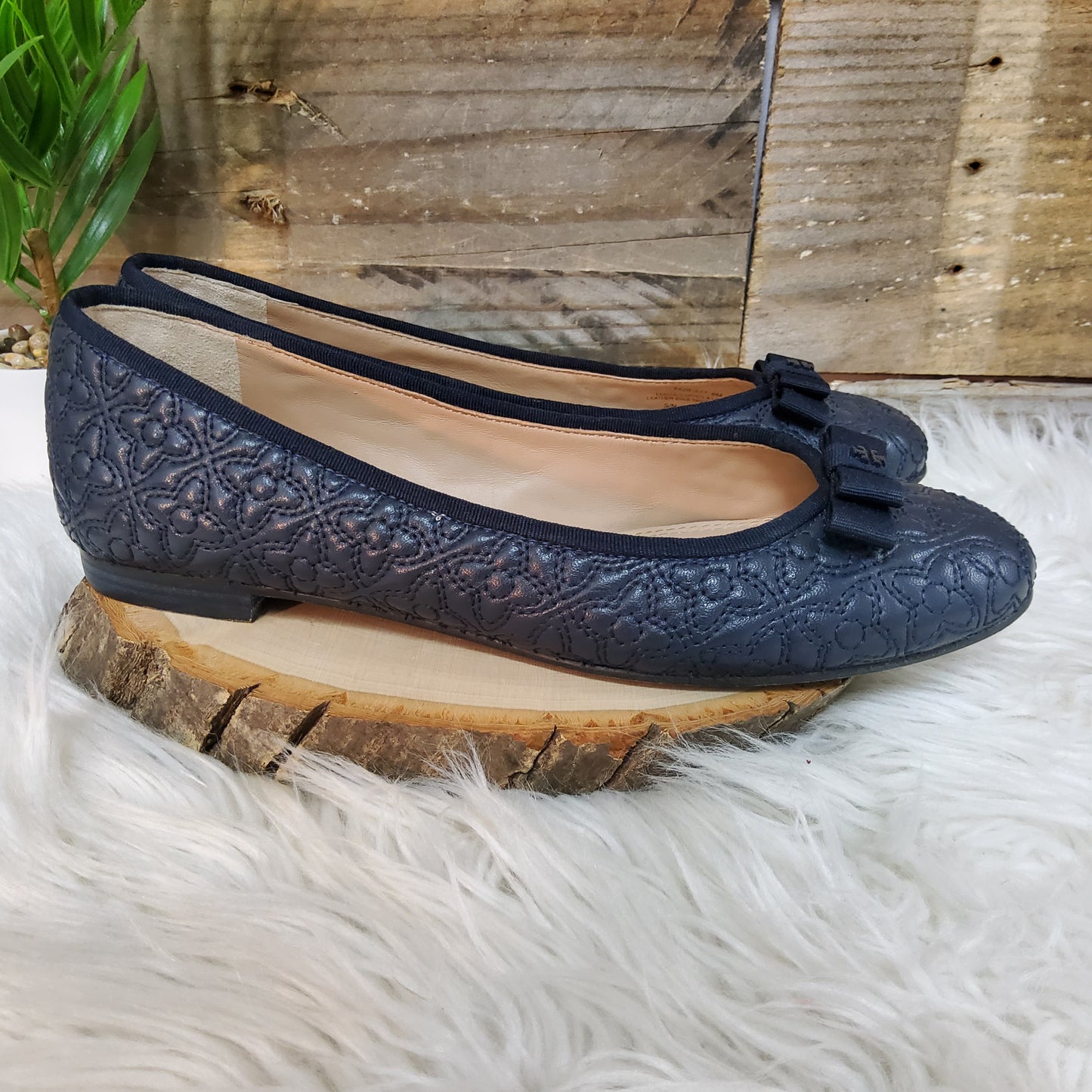 Tory Burch Quilted Navy Flats Sz 8