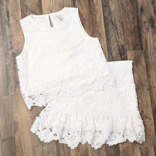 Versona White Lace 2 pc Skirt Set Sz XL