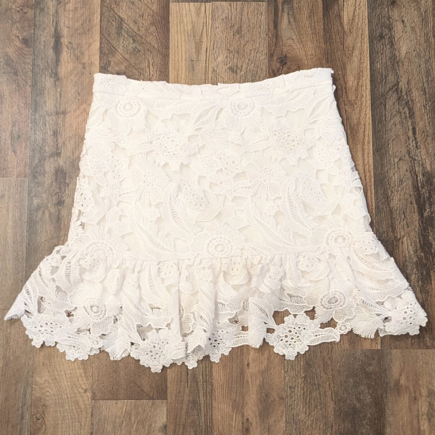 Versona White Lace 2 pc Skirt Set Sz XL